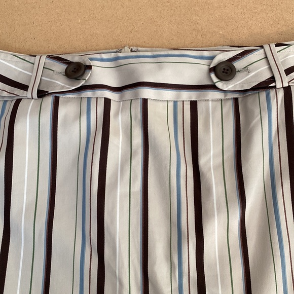 Pendleton Skirt. Tan with Vertical Stripes. Size 8. - Picture 10 of 11